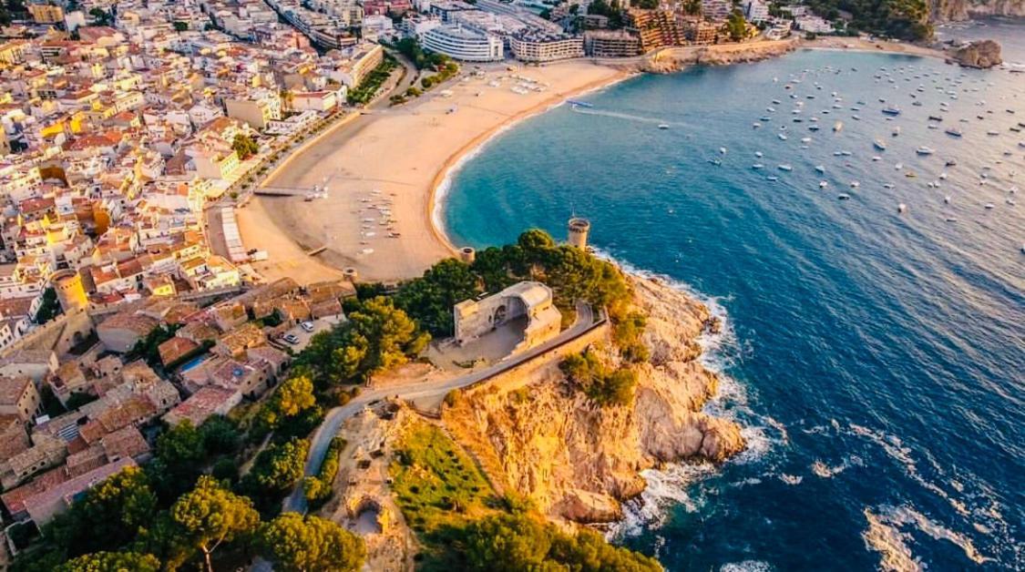 Ancora Frontbeach Luxury Apartment Tossa de Mar Buitenkant foto
