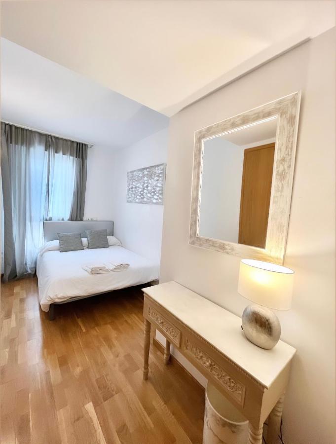 Ancora Frontbeach Luxury Apartment Tossa de Mar Buitenkant foto