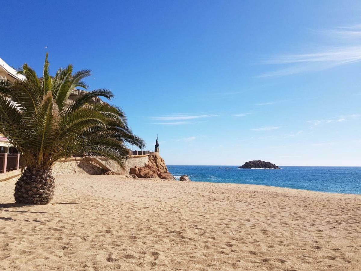Ancora Frontbeach Luxury Apartment Tossa de Mar Buitenkant foto